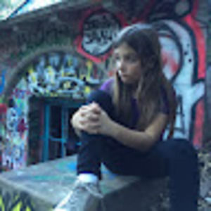 Meet your Posher, Julianna